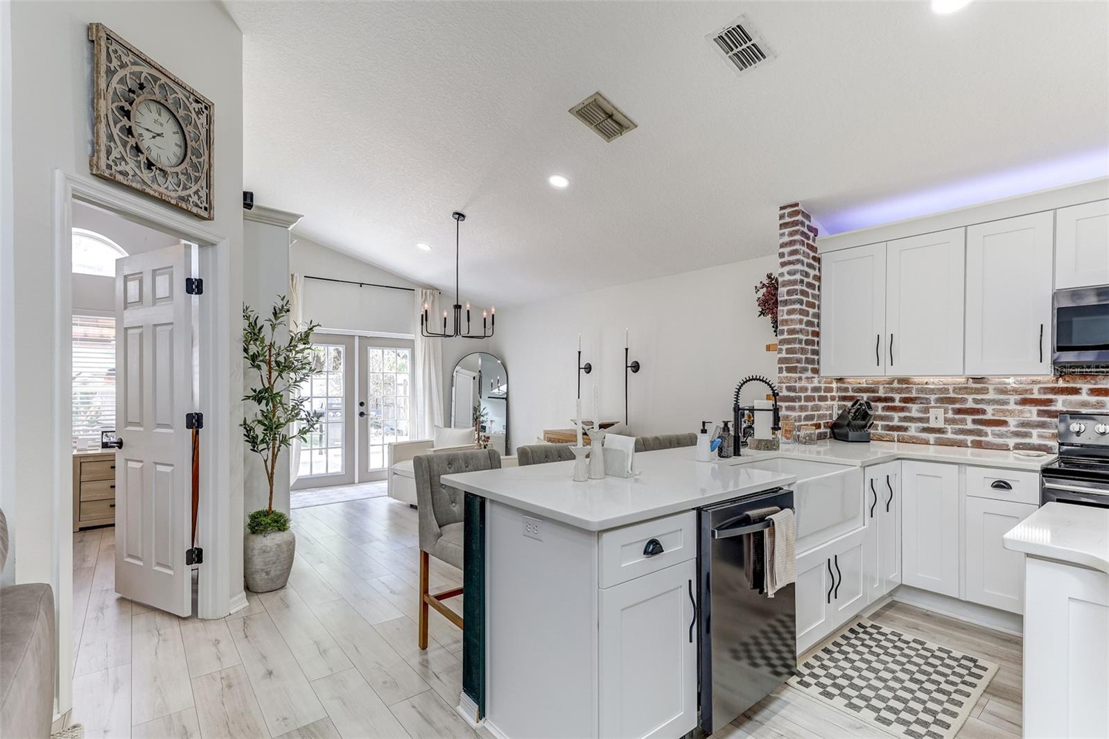 CHASE GROVES UNIT 9 - Residential