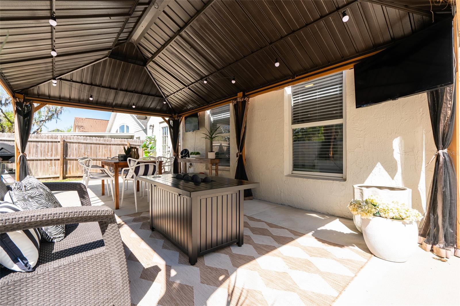 CHASE GROVES UNIT 9 - Residential