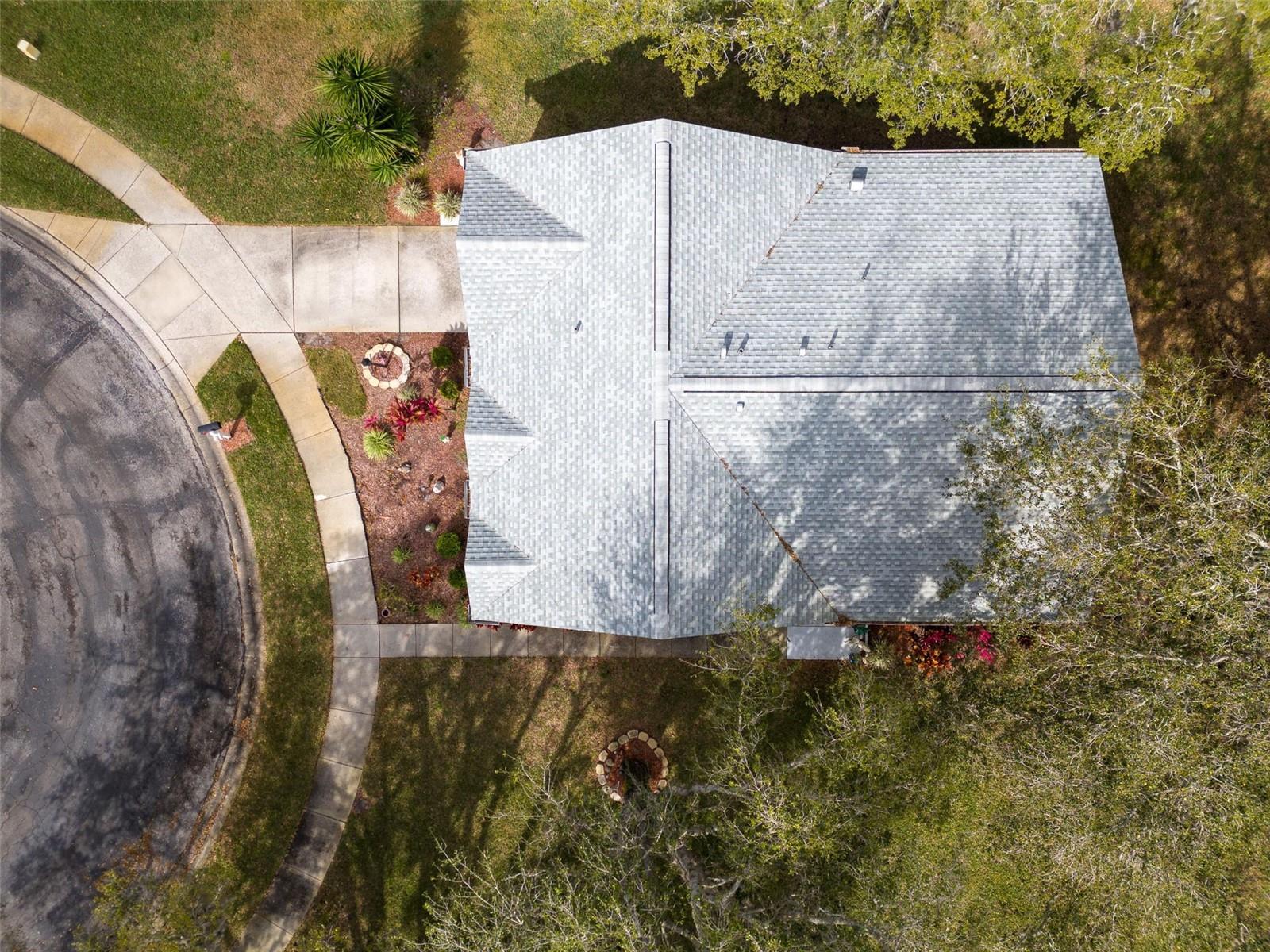 4912 ENFIELD COURT