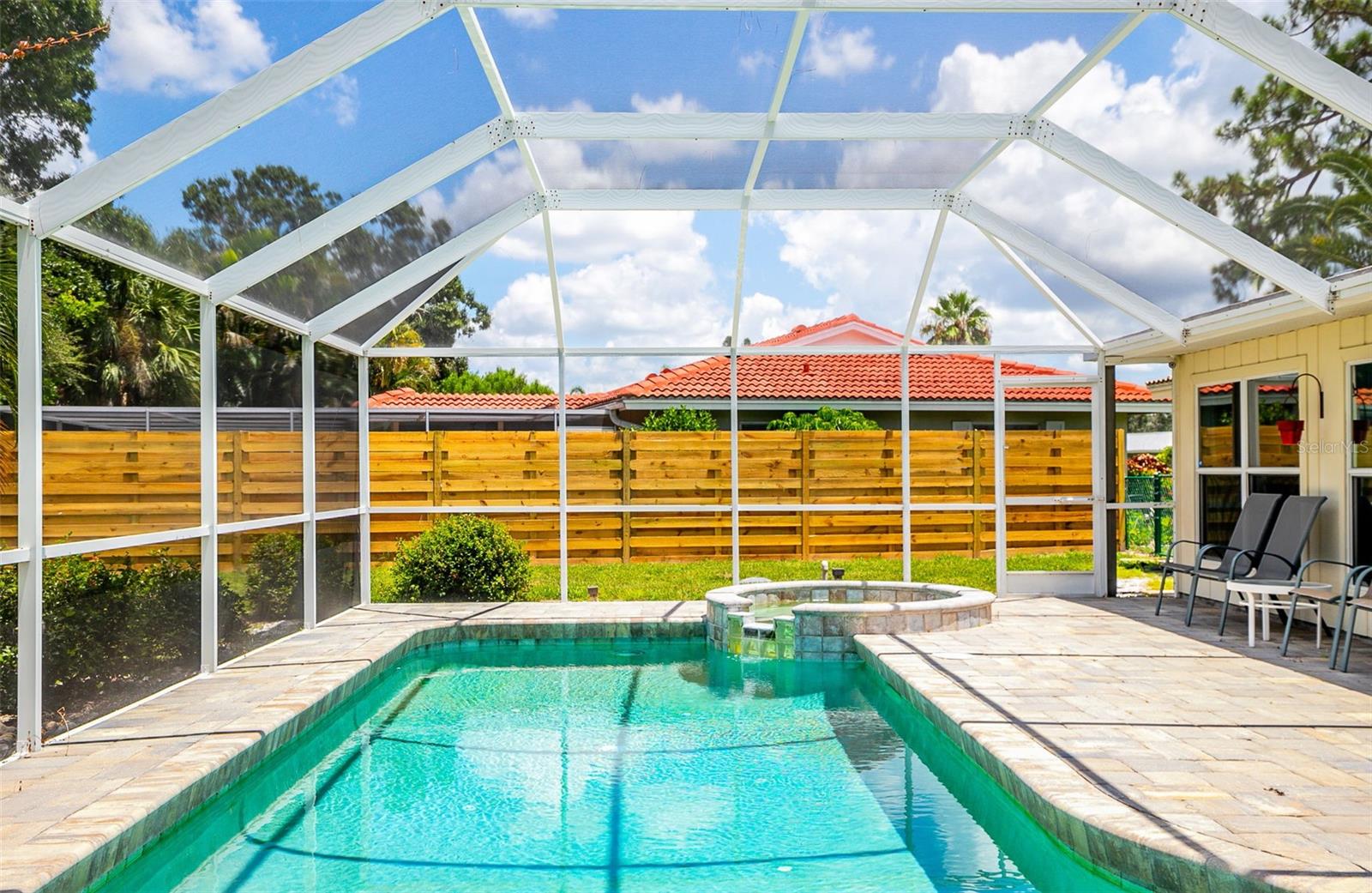 GULF GATE WOODS - Residential