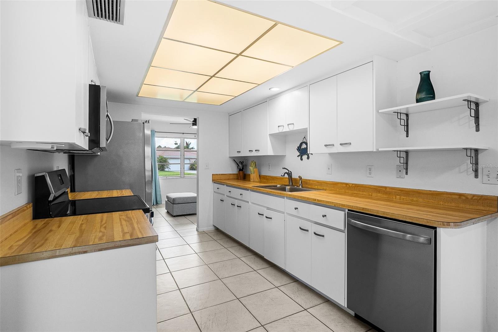 GULF GATE WOODS - Residential