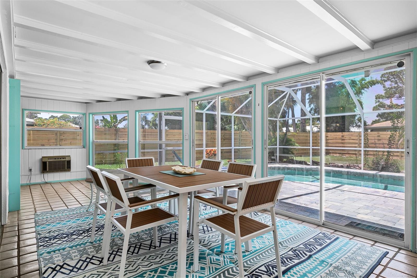 GULF GATE WOODS - Residential