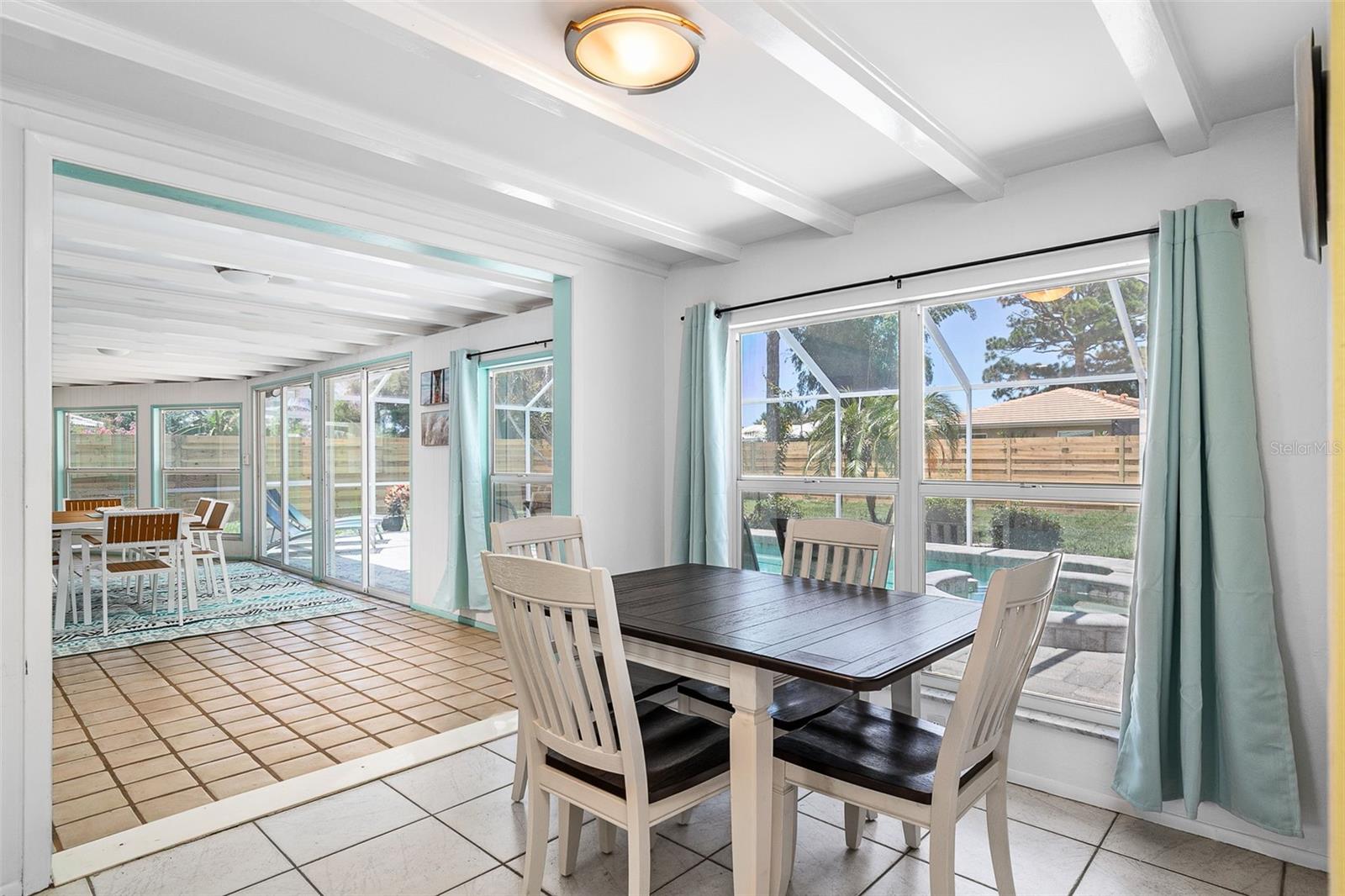 GULF GATE WOODS - Residential