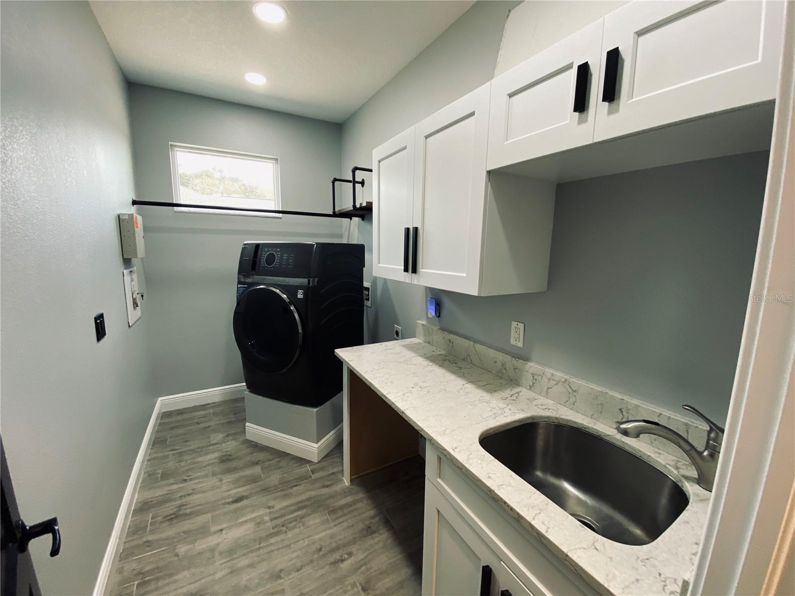 SHADOW RUN UNIT 1 - Residential