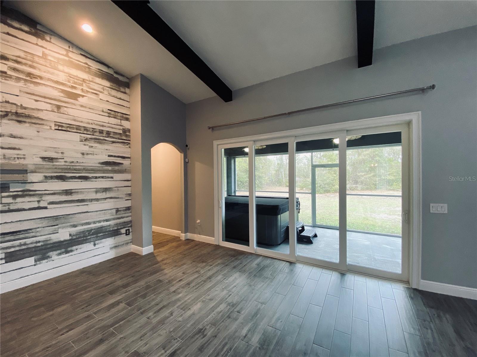 SHADOW RUN UNIT 1 - Residential