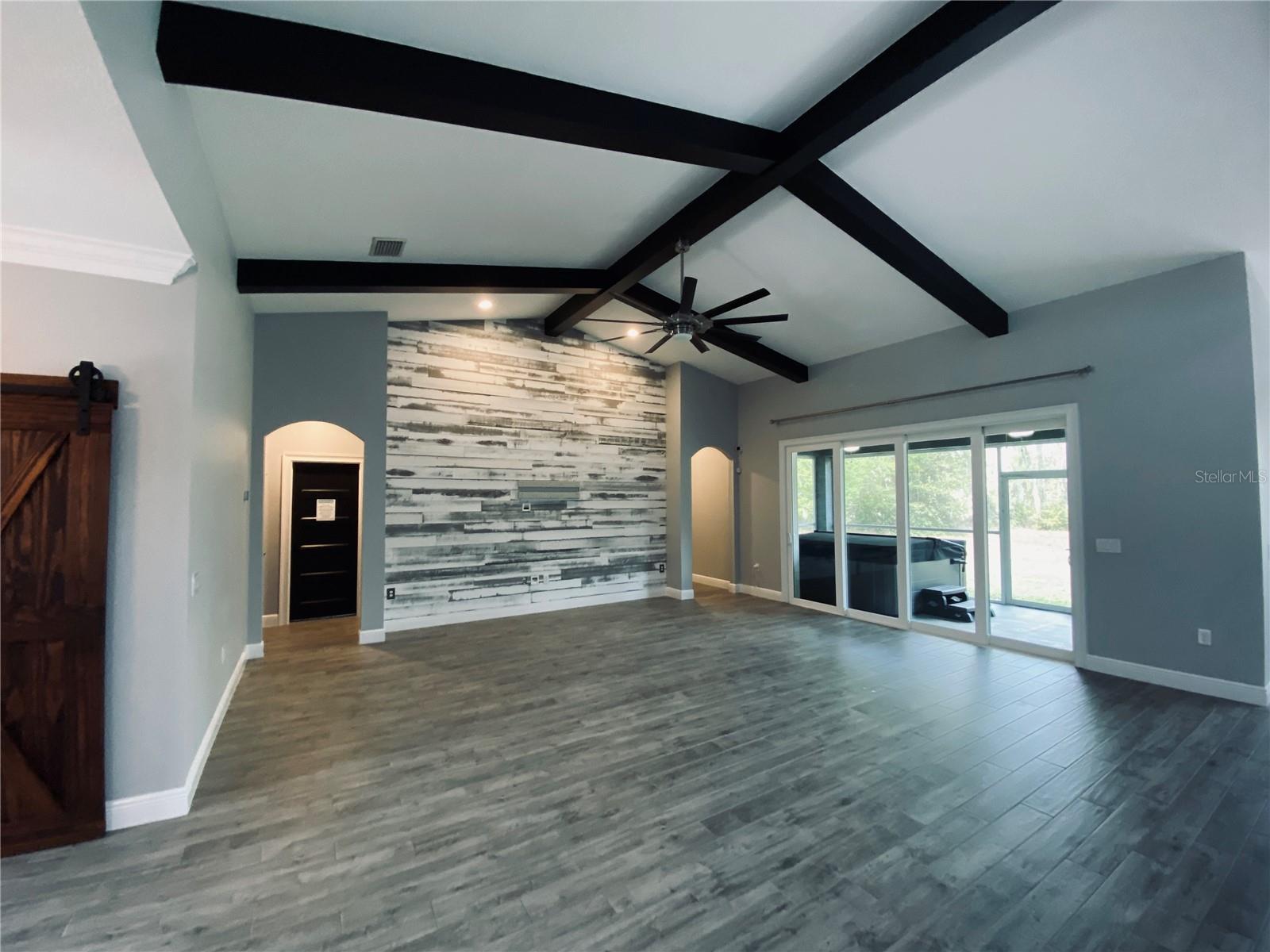 SHADOW RUN UNIT 1 - Residential