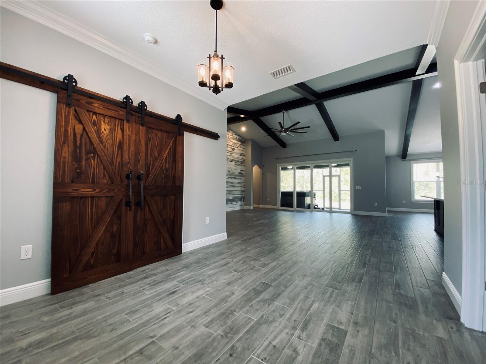 SHADOW RUN UNIT 1 - Residential