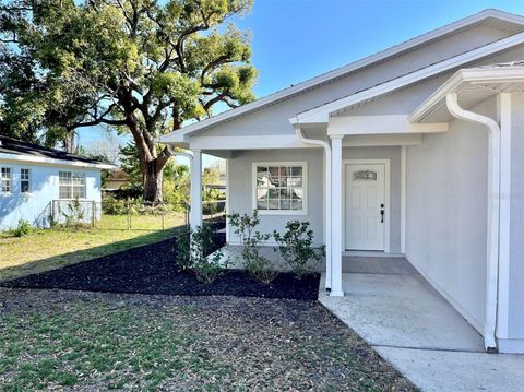 A home in TAMPA