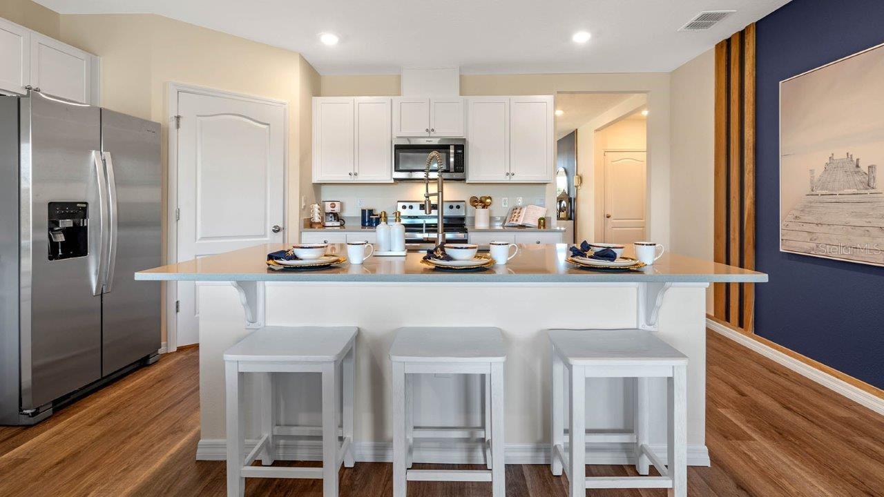 2904 MOULIN ROAD