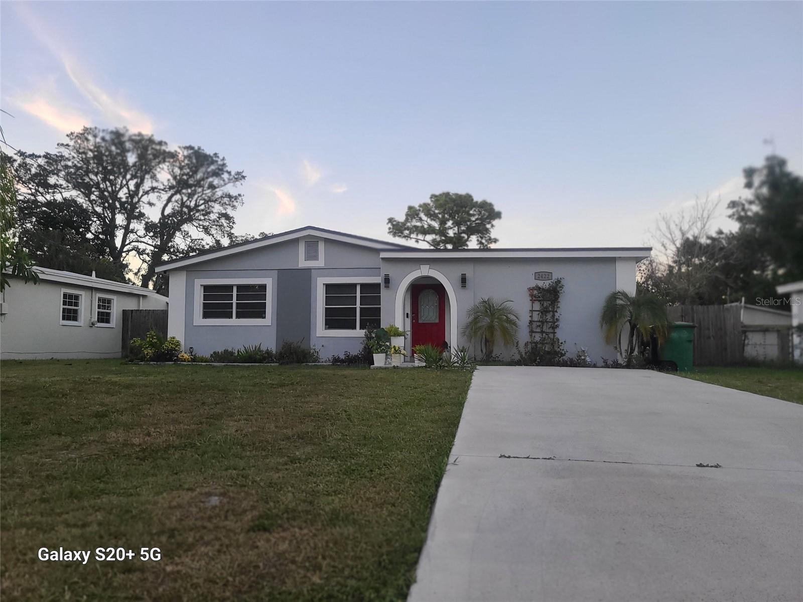 RAMONA PARK - Residential Lease