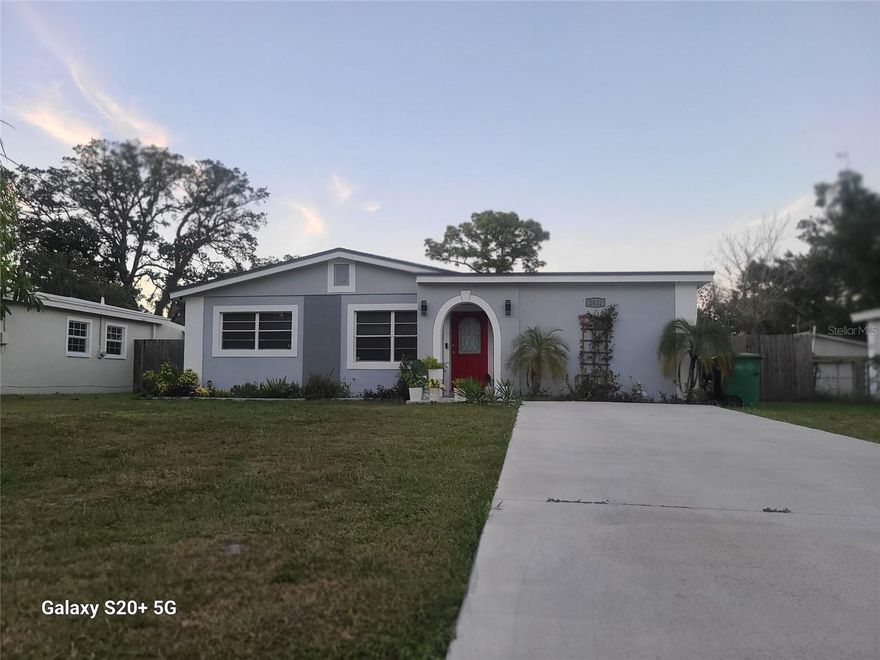REMODELED Home w/ Everything New.  Owner Transfered, Cute 3 Bedrm 2 Bath Completely Remodeled and just Blocks away from Busch Gardens. Range, Refrigerator, Washer & Dryer. Private Fenced Back Yard. New Roof, New Kitchen,New Paint, New A/C. Large Laundry Room, The Photos Speak for this Beauty.  Application $100 First Adult and $70.00 for each additional Adult over 21.  Back Ground, Rental History and Credit thru Trans Union.  Allow 72 hrs turn around time. Electric Lawn Mower (Tenant Responsible).  Inside Laundry Room w/Extra Storage.
It Looks even Better than the Photos....  READY FOR YOU NOW!!!!!