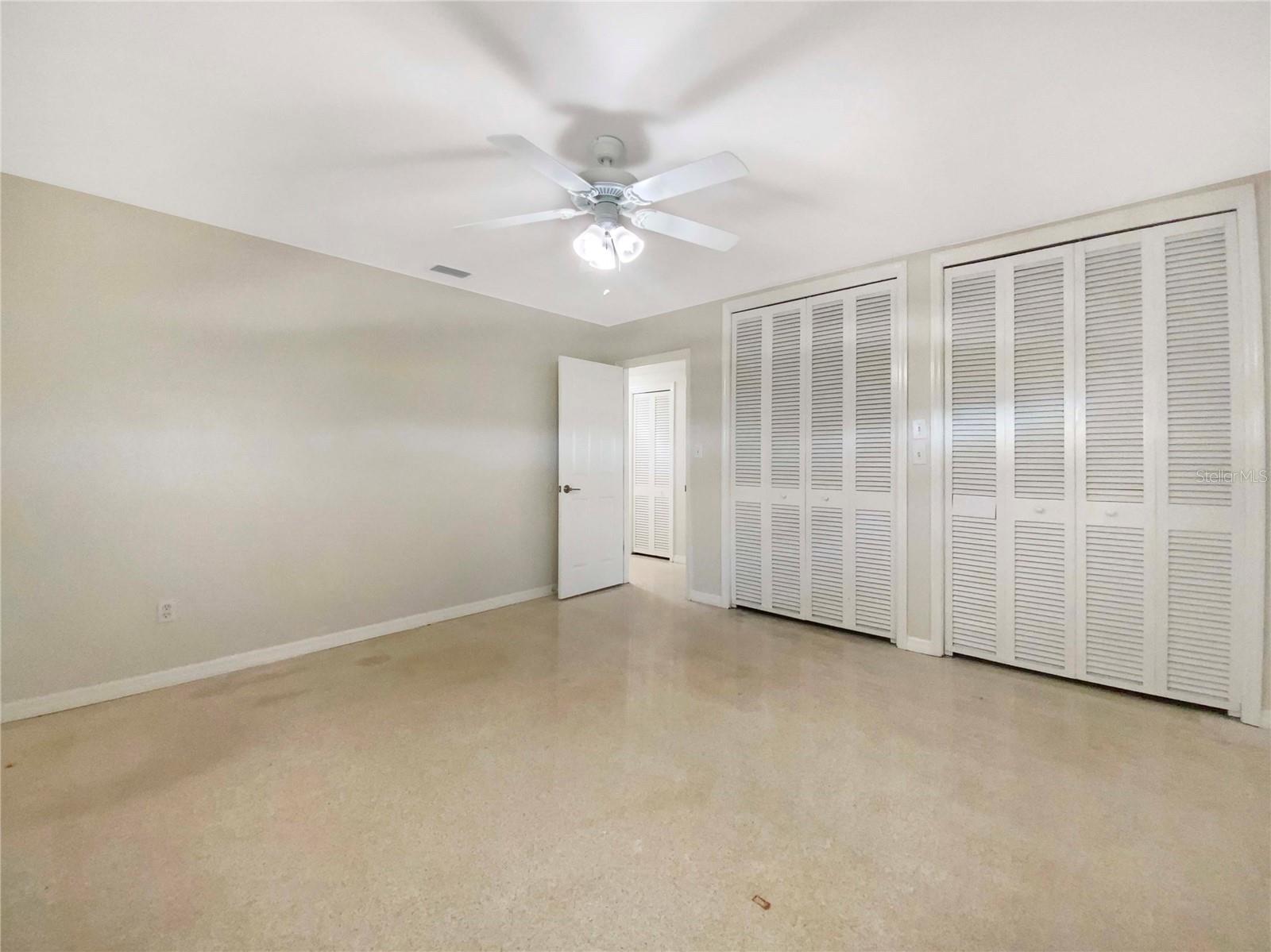513 FLAMINGO DRIVE