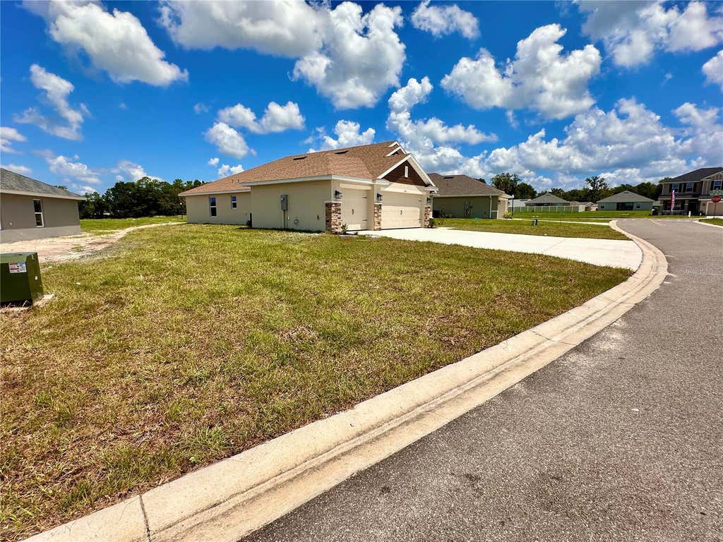 Photo of 4493 NE 31st Place, Ocala, FL 34470 (MLS # OM729372)