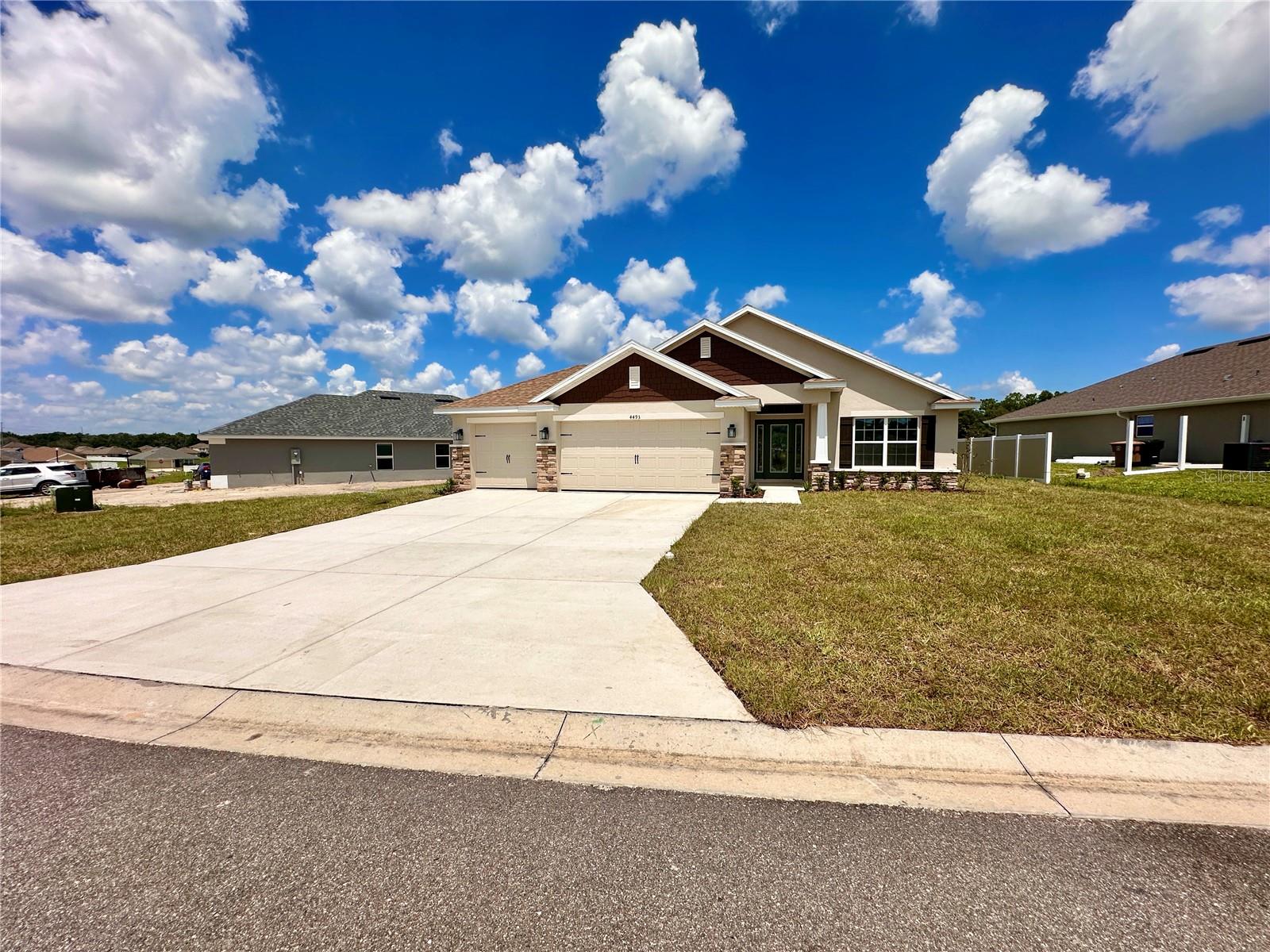 4493 NE 31ST PLACE