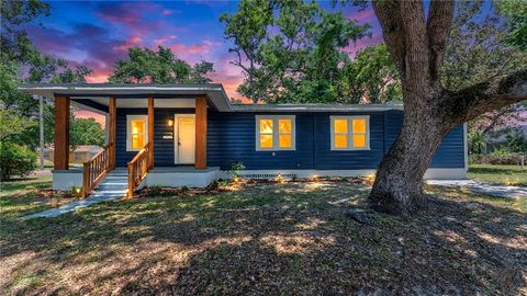 Photo of 832 S Central Avenue, Lakeland, FL 33815 (MLS # TB8516578)