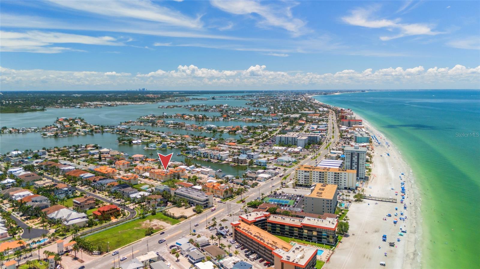 GAY SHORES - Residential Lease