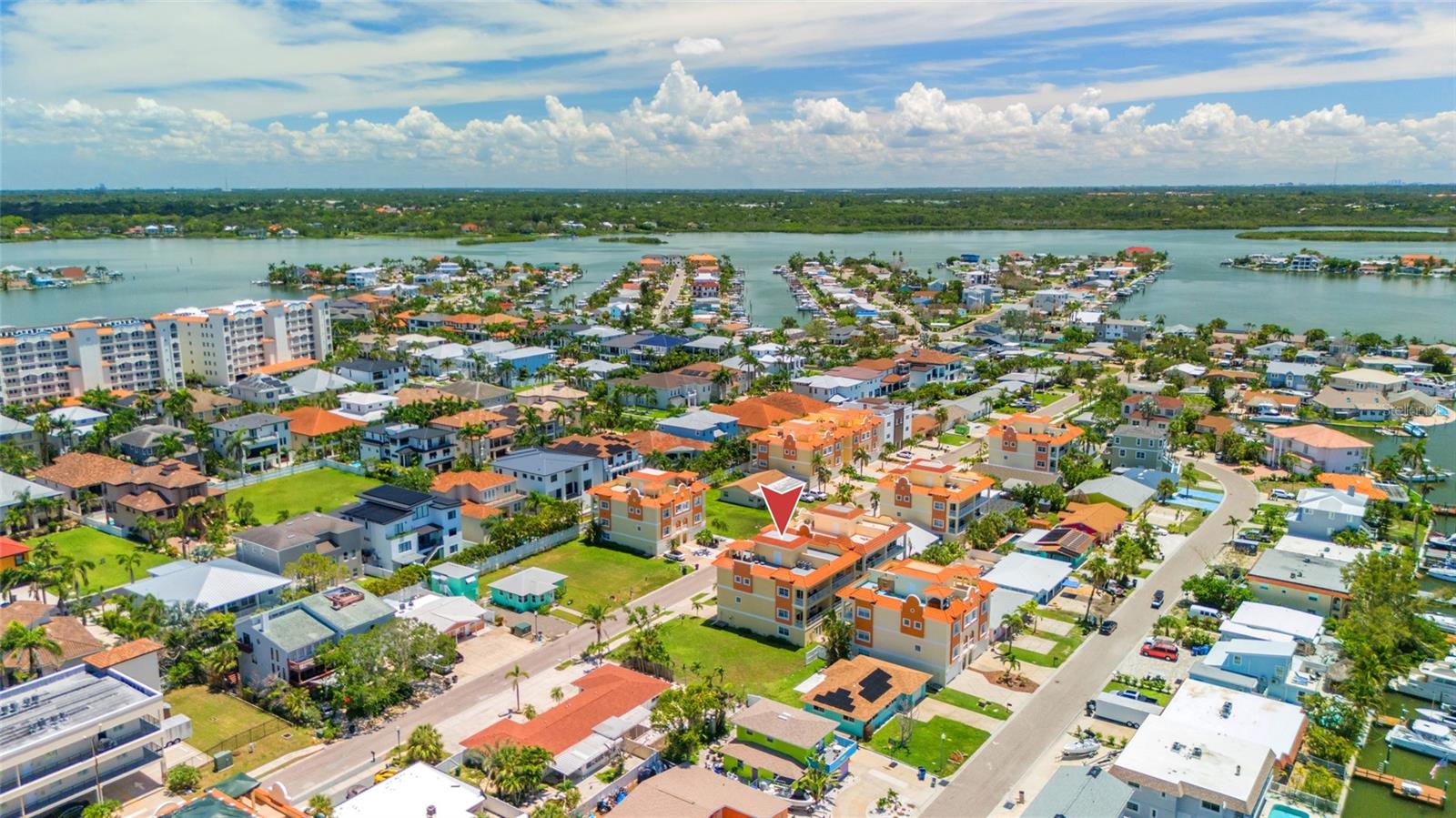 GAY SHORES - Residential Lease