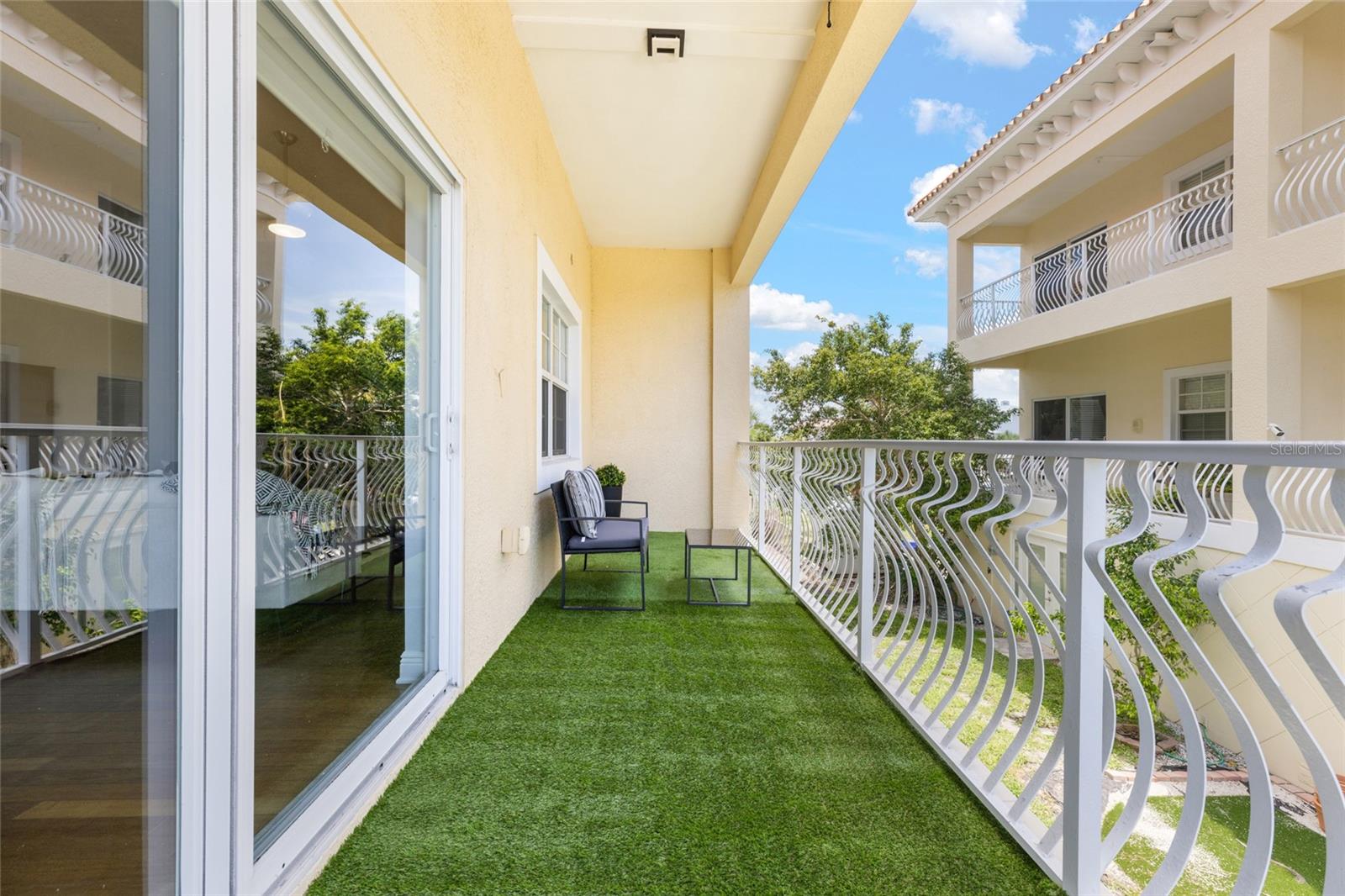 GAY SHORES - Residential Lease