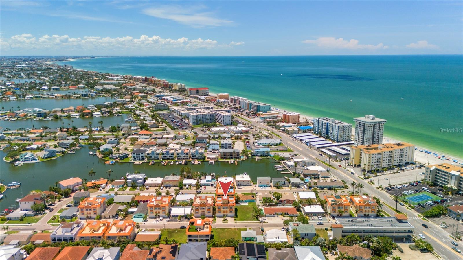 GAY SHORES - Residential Lease