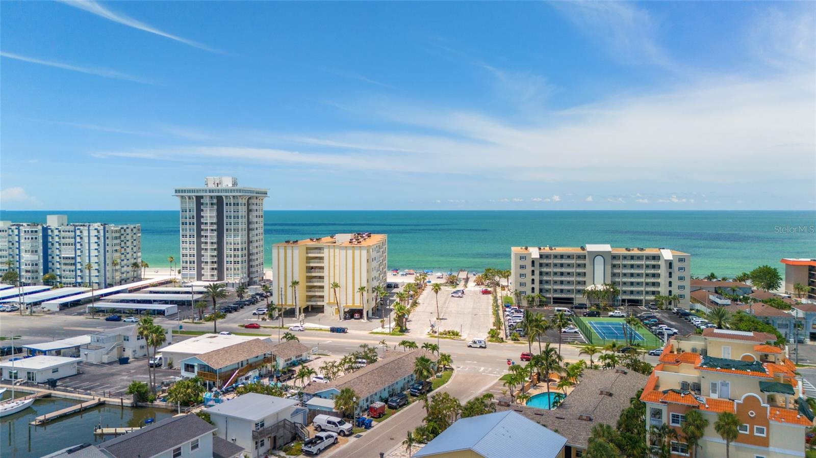 GAY SHORES - Residential Lease