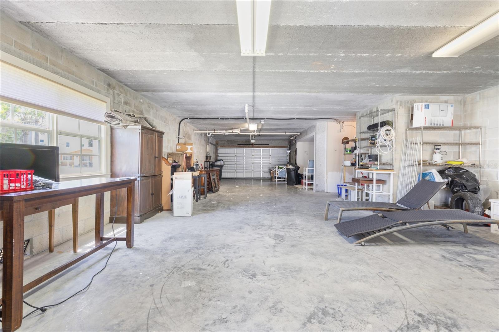 GAY SHORES - Residential Lease