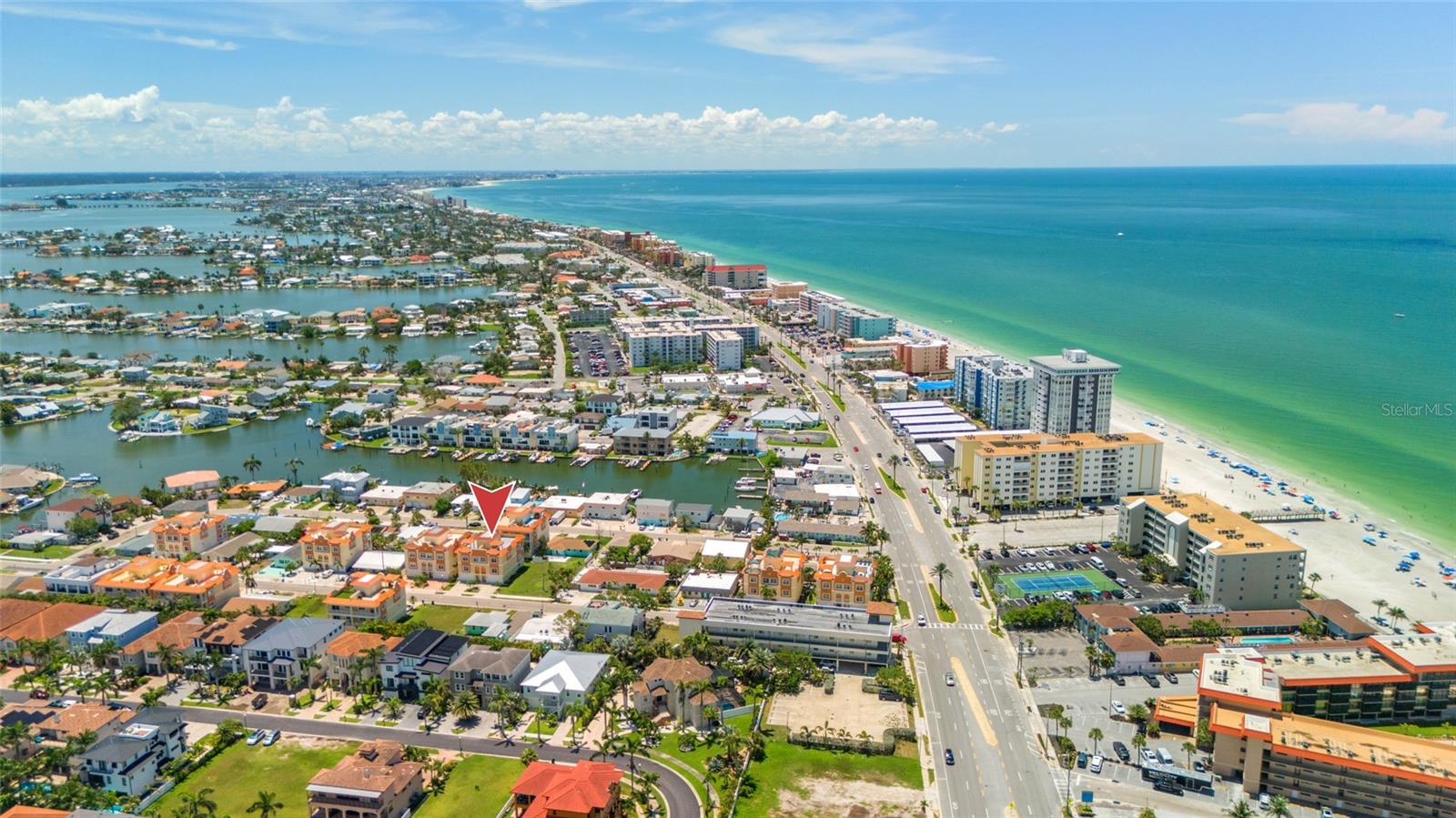 GAY SHORES - Residential Lease