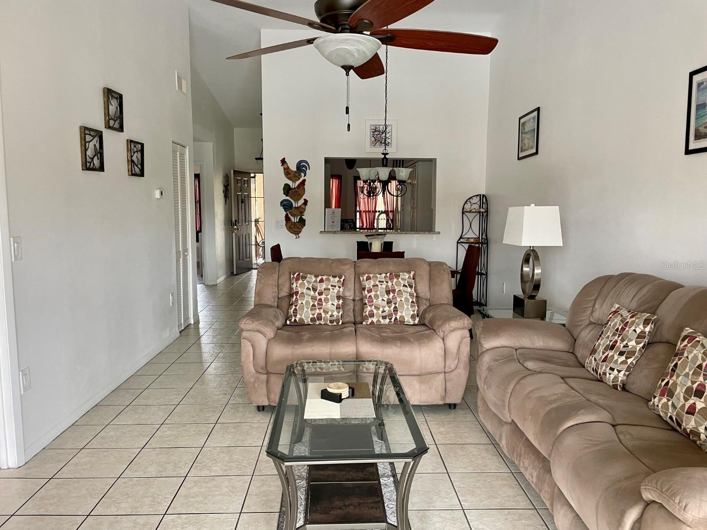 SHOREWALK BATH & TENNIS CLUB 14 - Residential