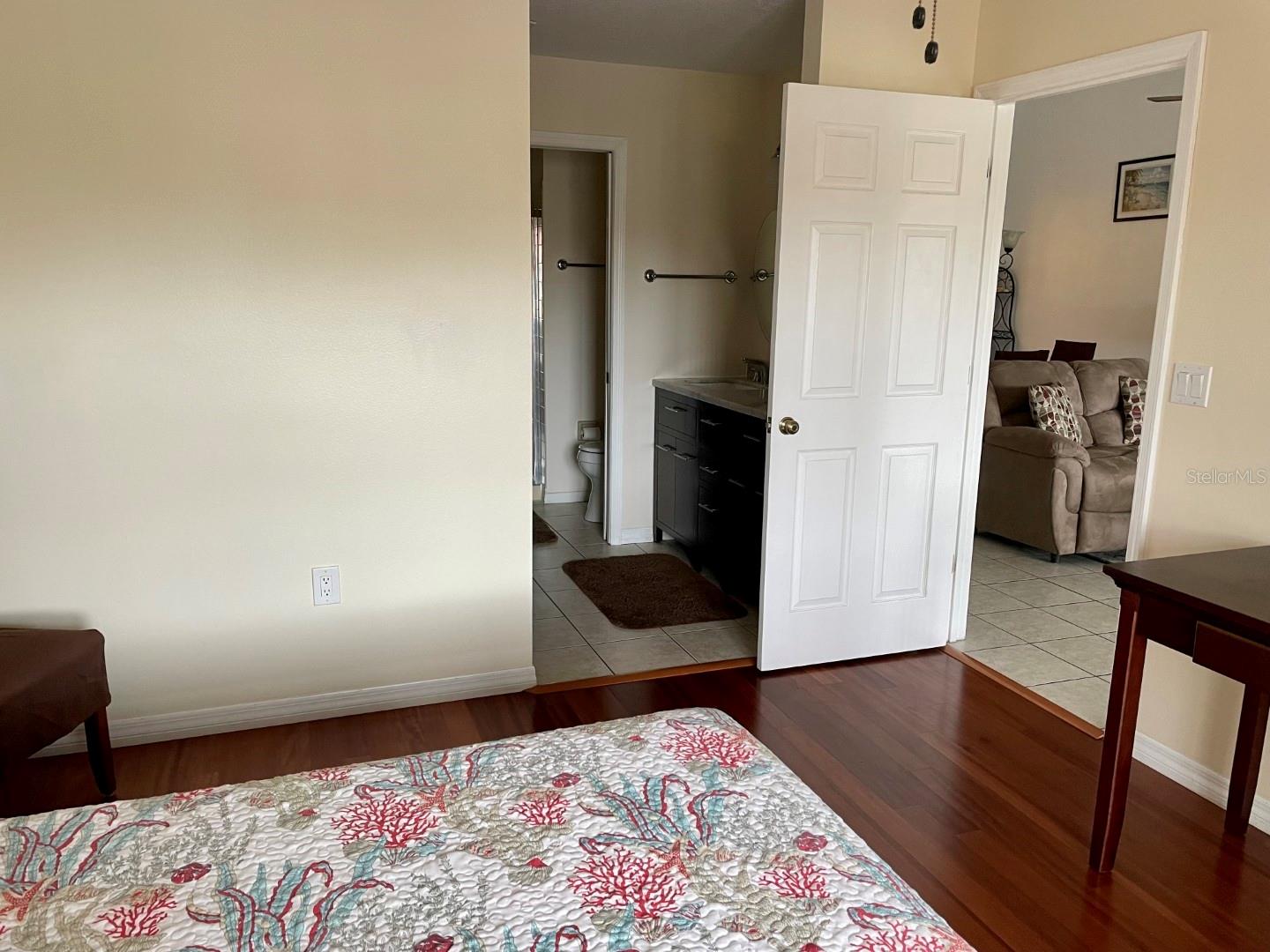 SHOREWALK BATH & TENNIS CLUB 14 - Residential