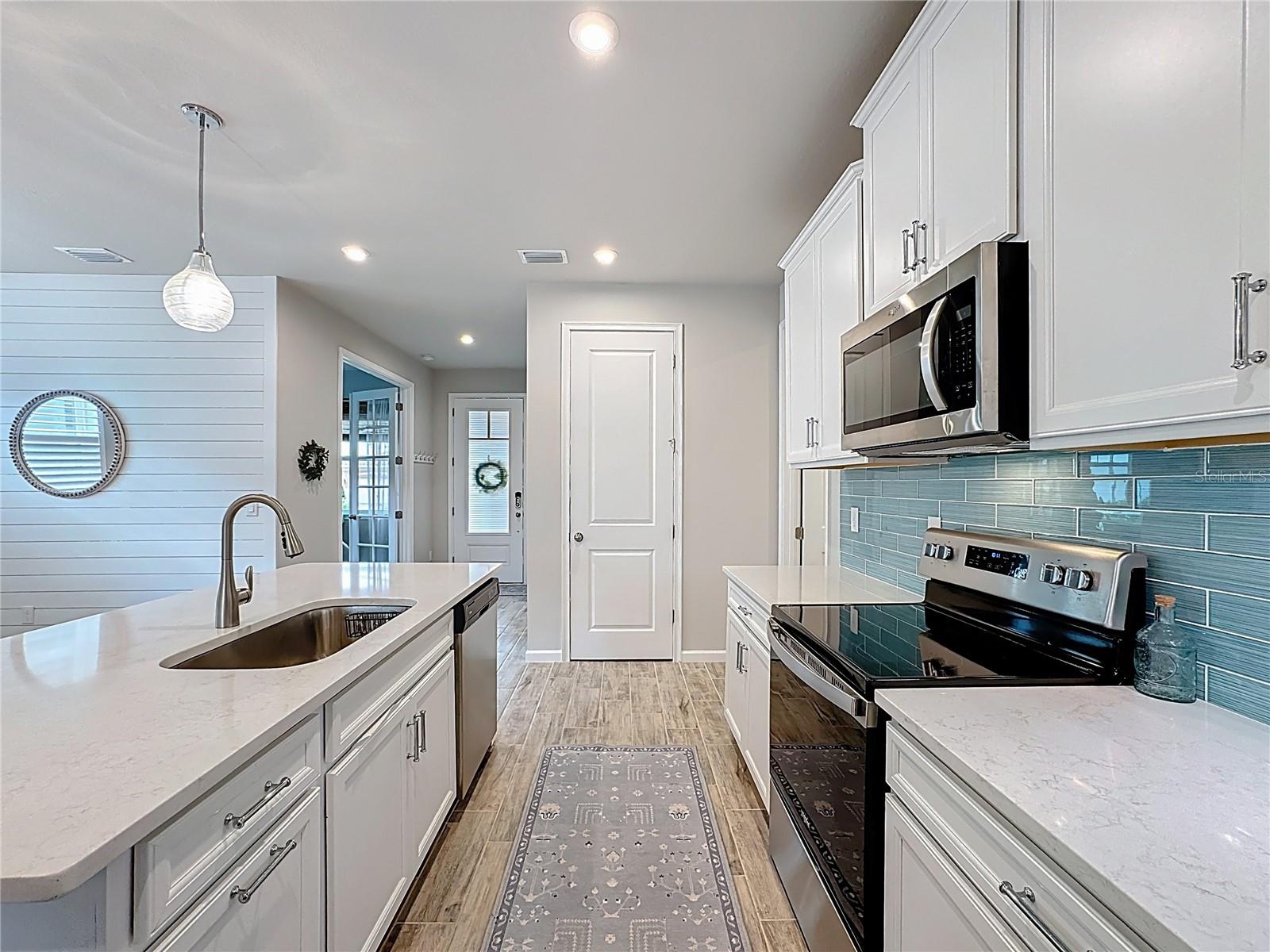 RENAISSANCE/WEST VLGS PH 2B & - Residential