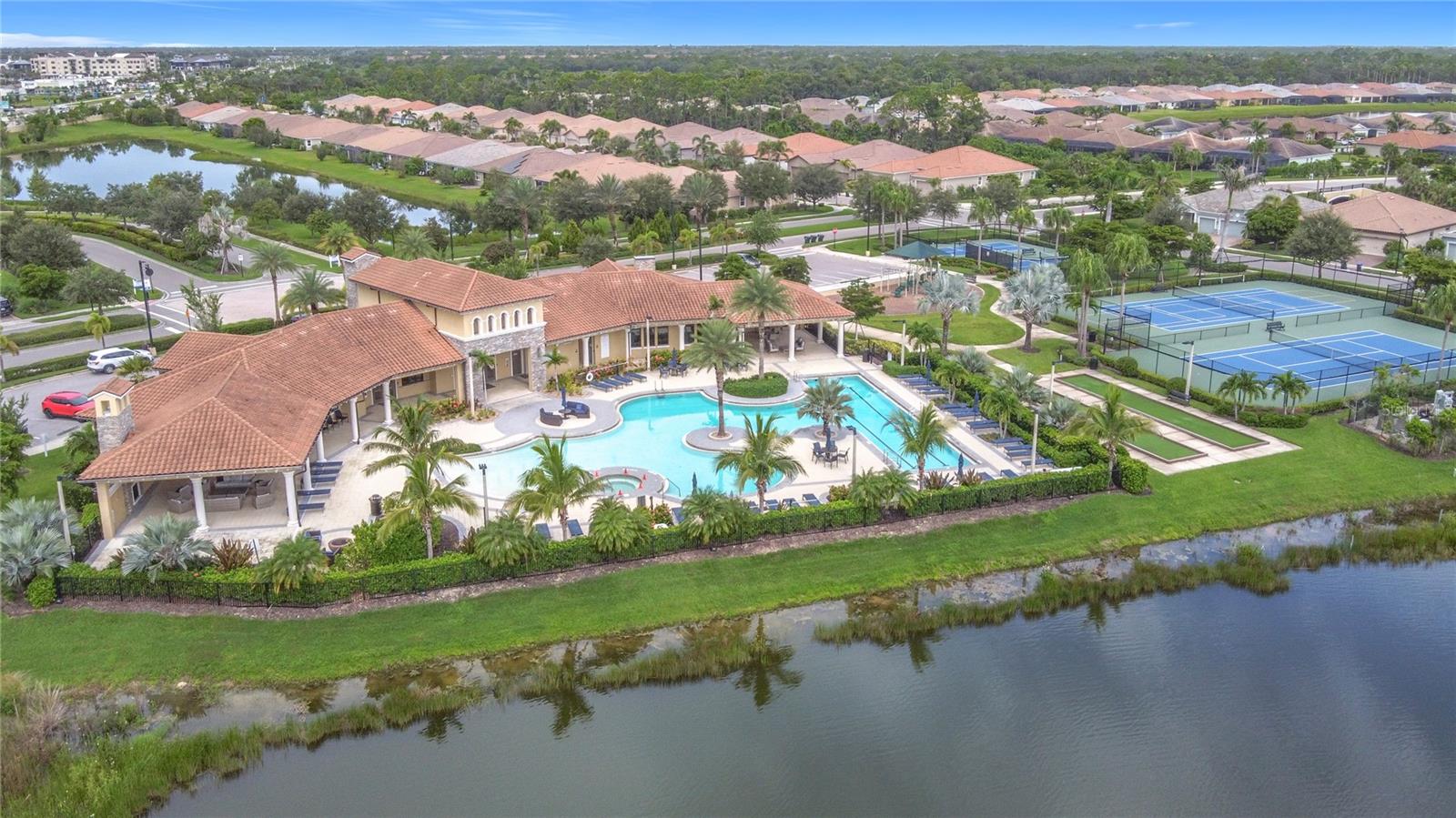 RENAISSANCE/WEST VLGS PH 2B & - Residential