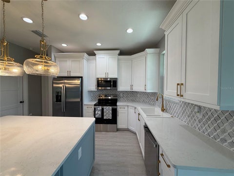 Tiny photo for 16855 SW 25th Court, Ocala, FL 34473 (MLS # S5158728)