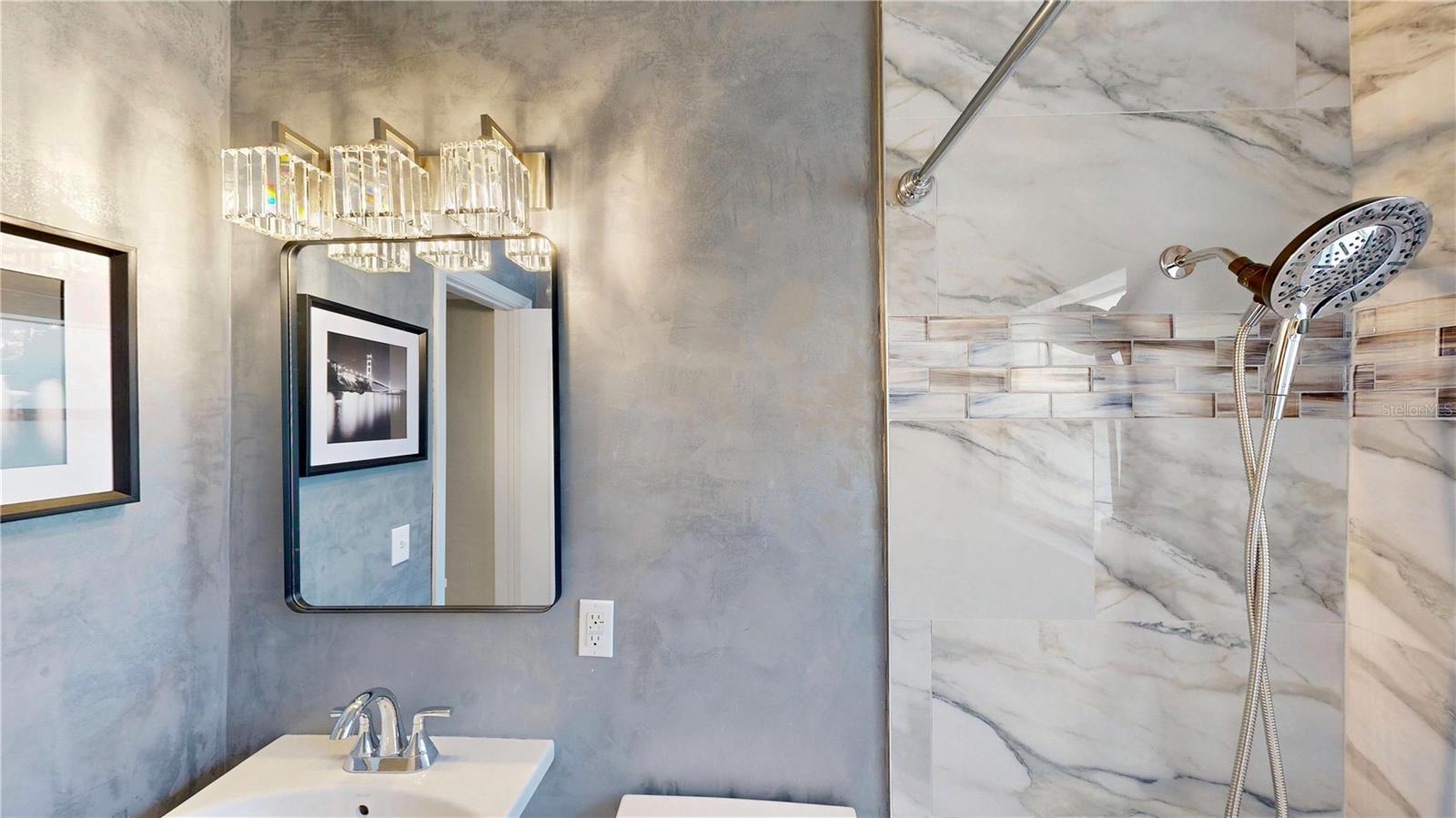 ARDMORE PARK - Residential