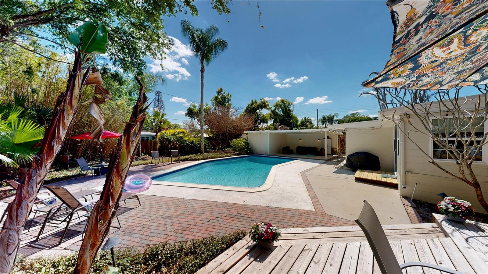 ARDMORE PARK - Residential