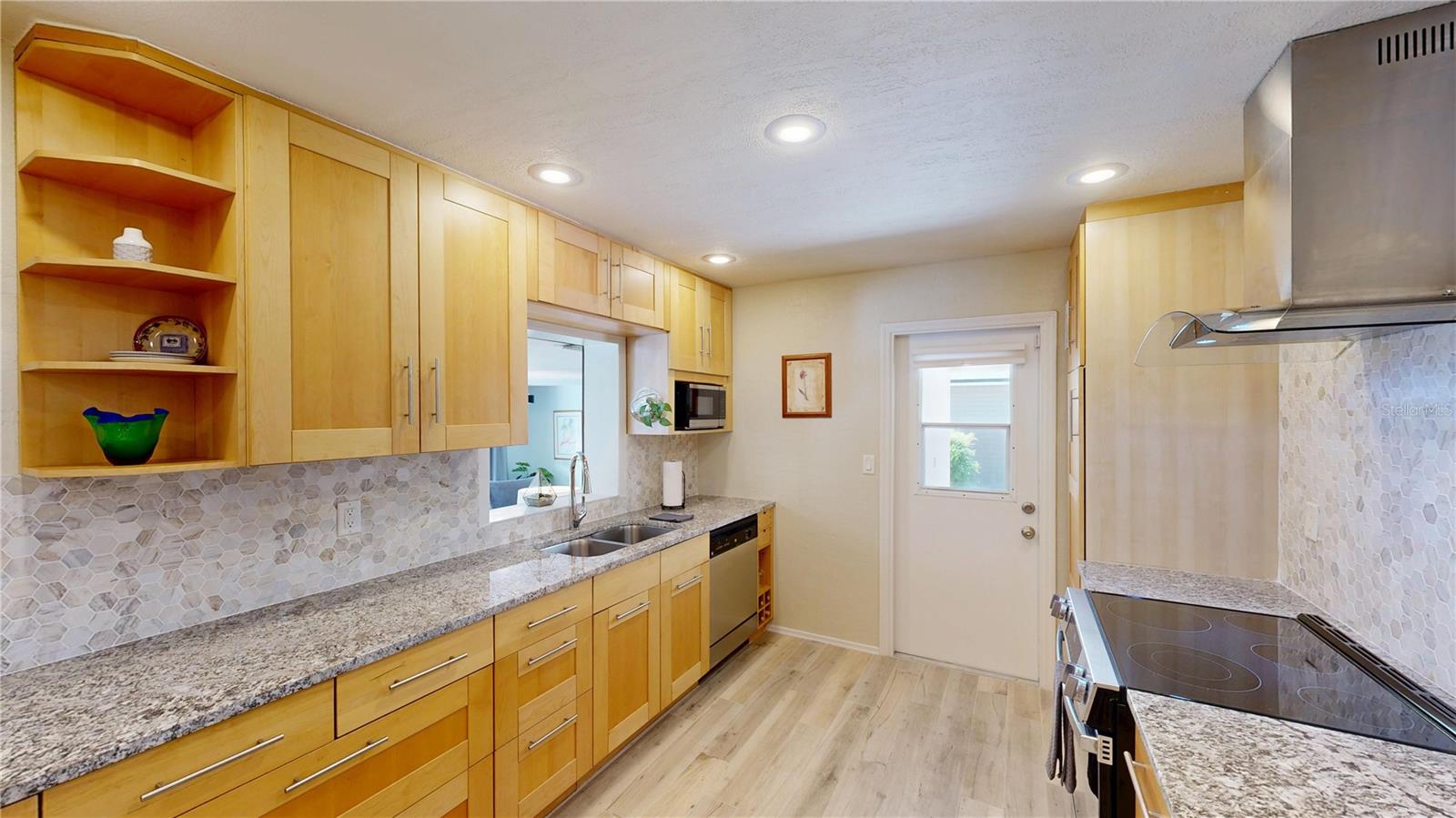 ARDMORE PARK - Residential