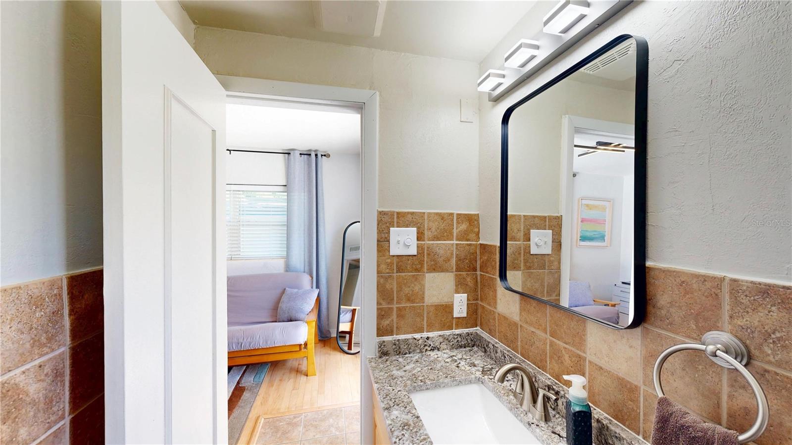 ARDMORE PARK - Residential