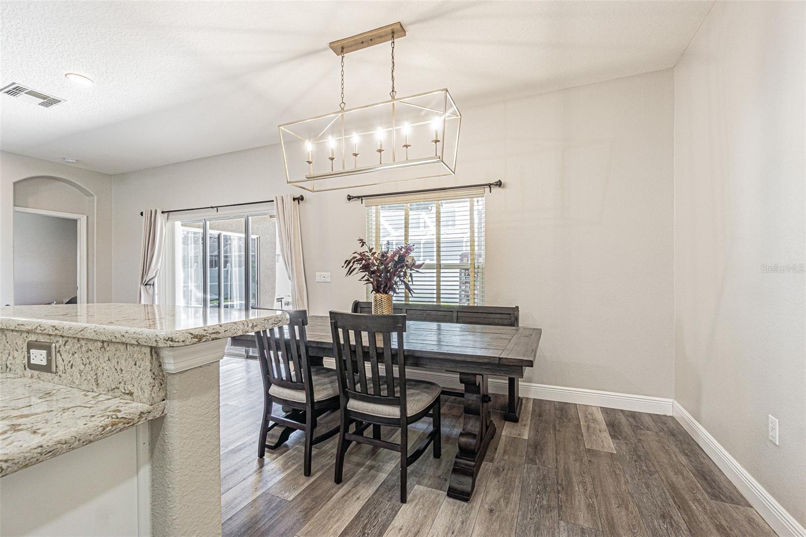 KEY VISTA PH 02 - Residential