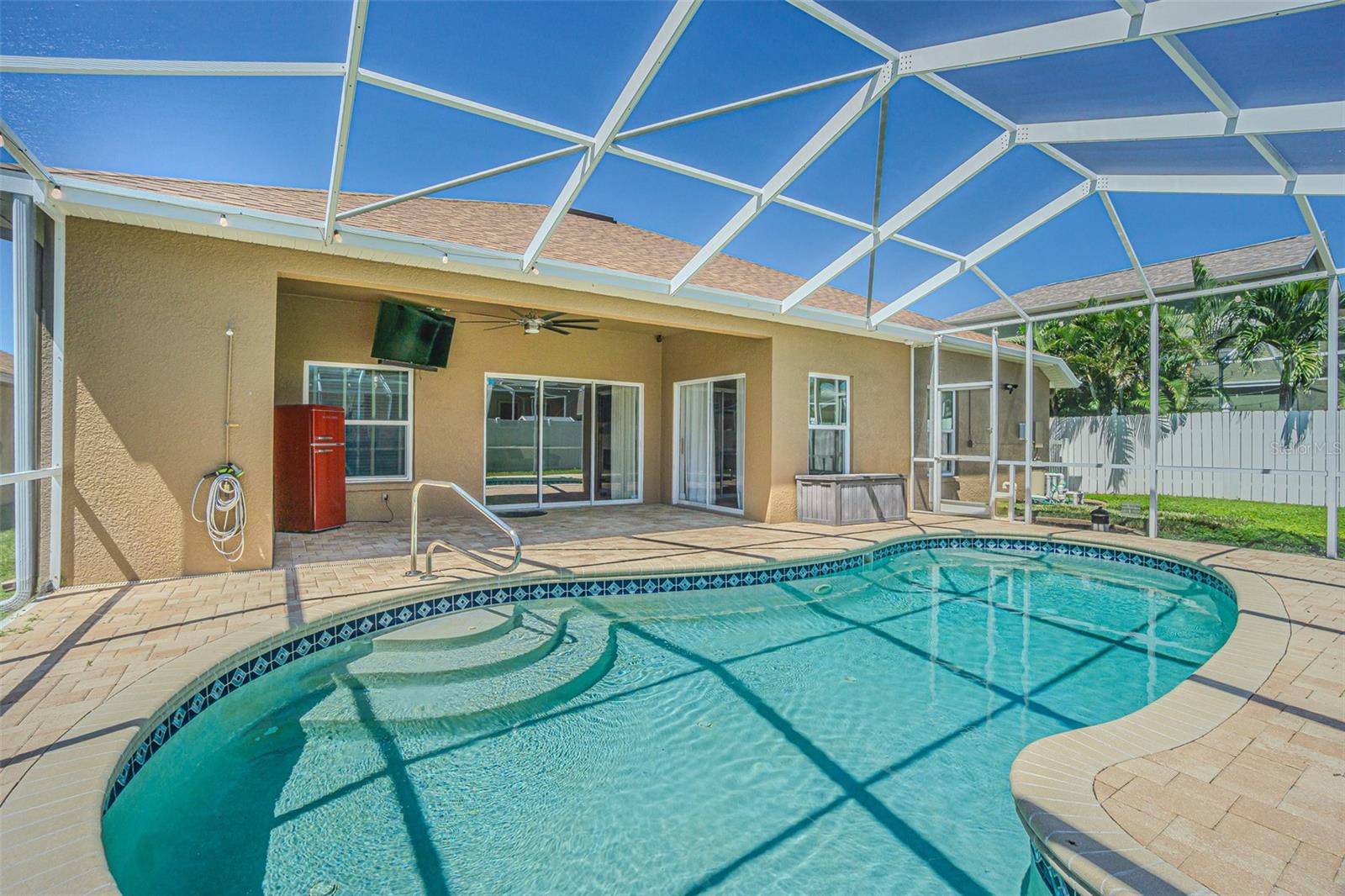 KEY VISTA PH 02 - Residential