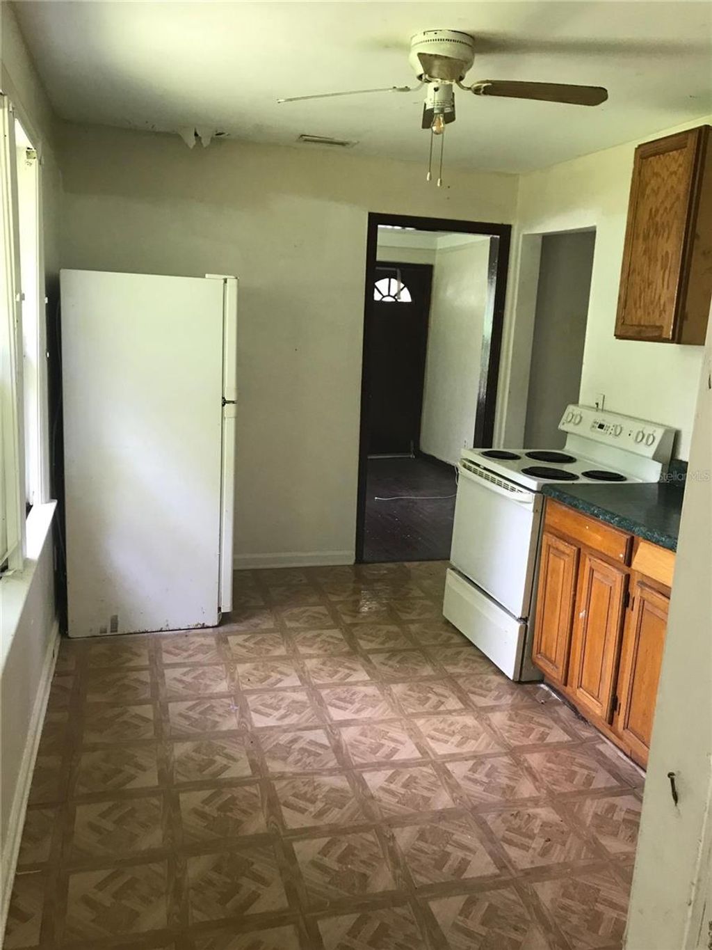 Photo of 1250 W 27th Street, Jacksonville, FL 32209 (MLS # O6397846)