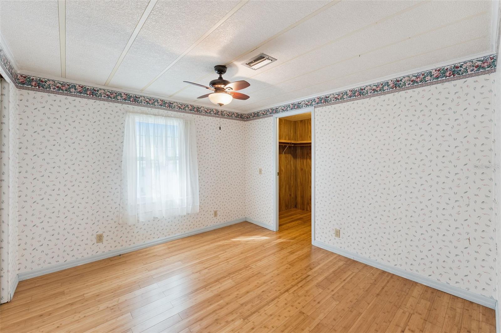 KOVE ESTATES COOP - Residential