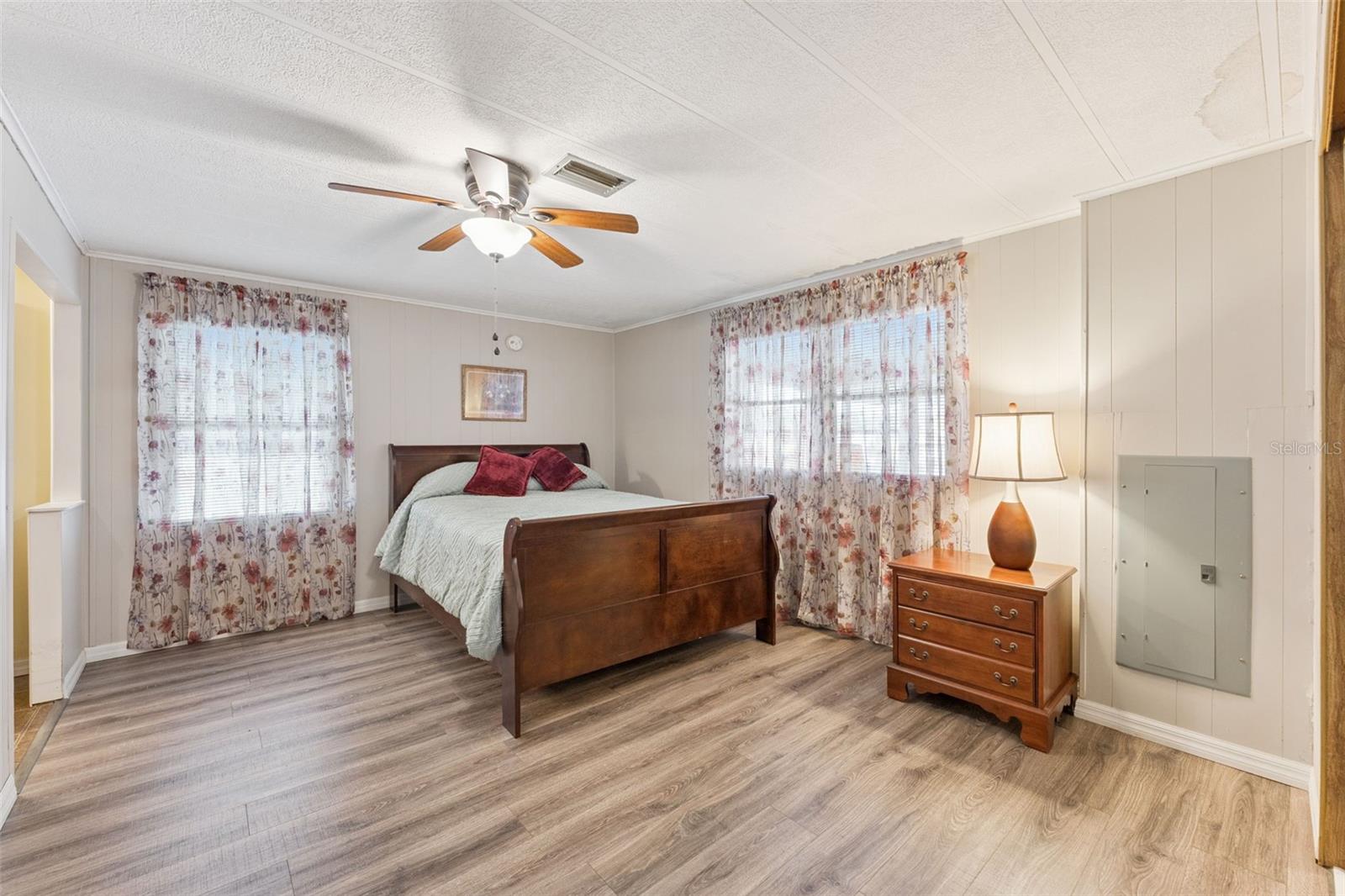 KOVE ESTATES COOP - Residential