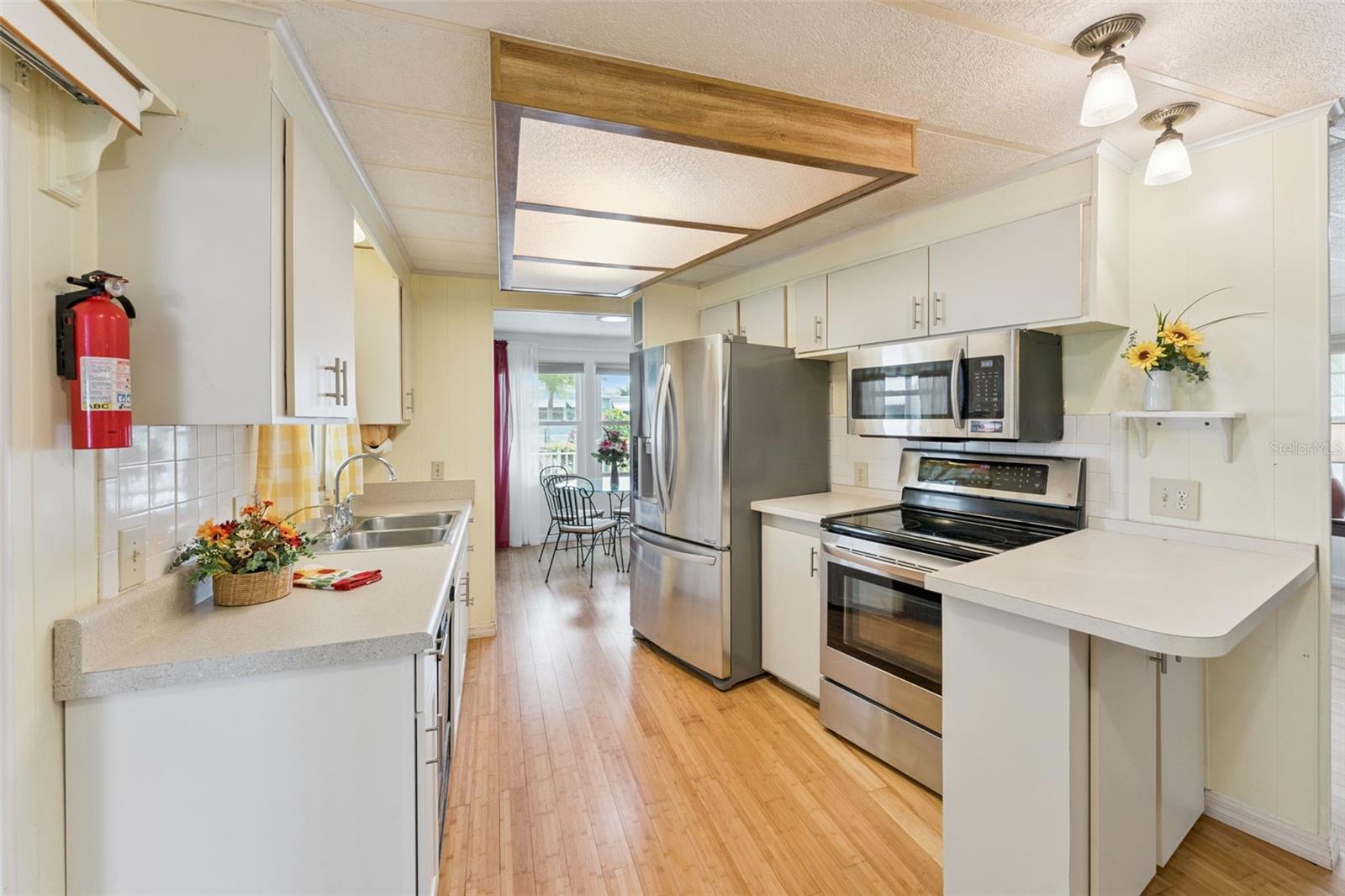 KOVE ESTATES COOP - Residential