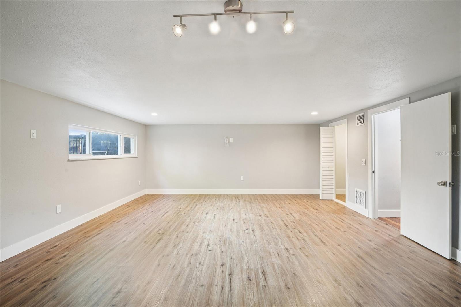 ORANGE TERRACE 2ND ADD - Residential