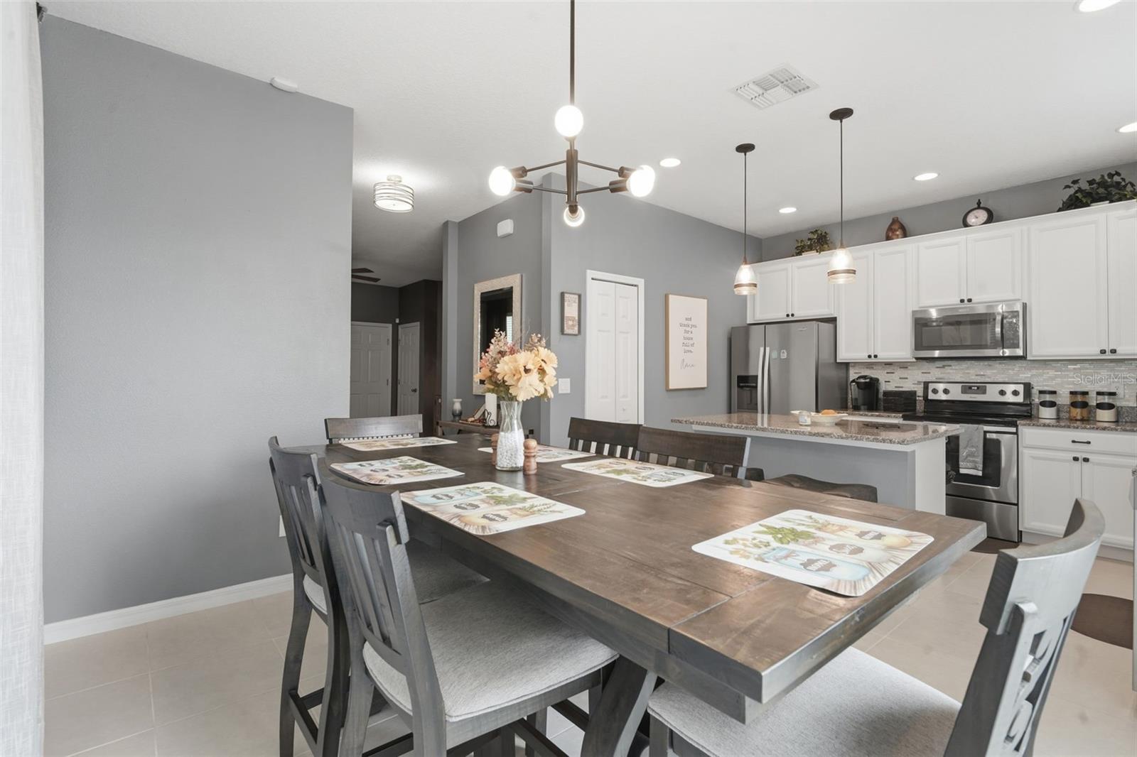 AMBERGATE - Residential