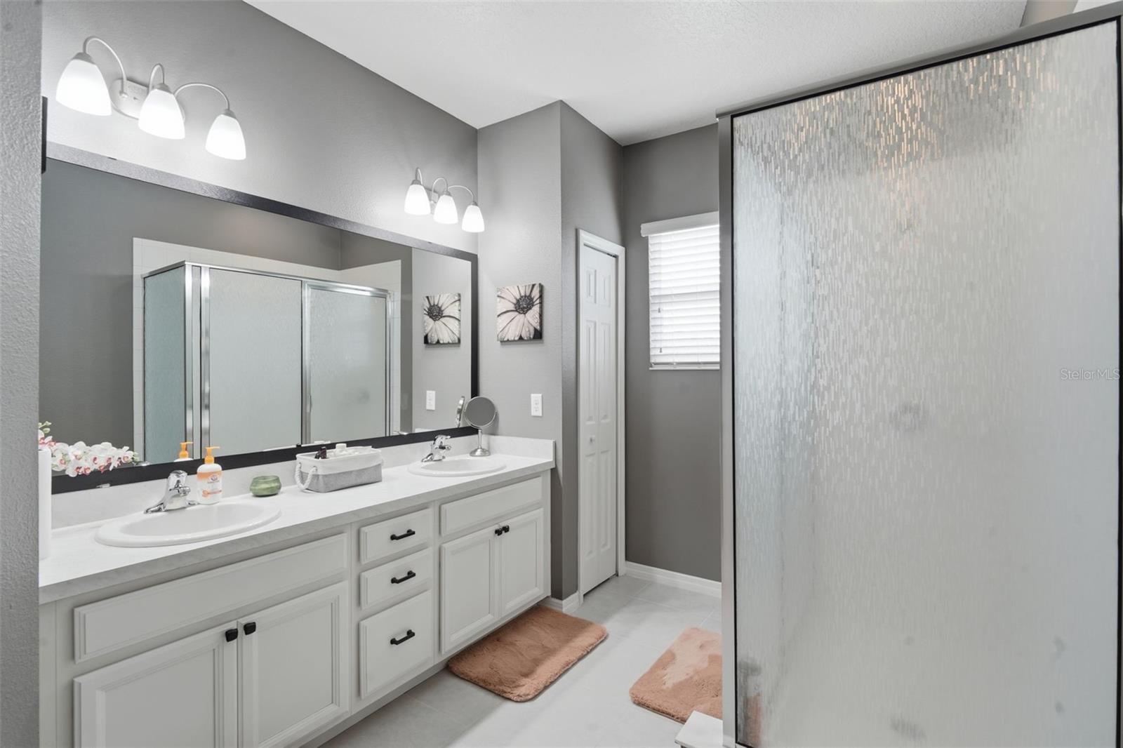 AMBERGATE - Residential