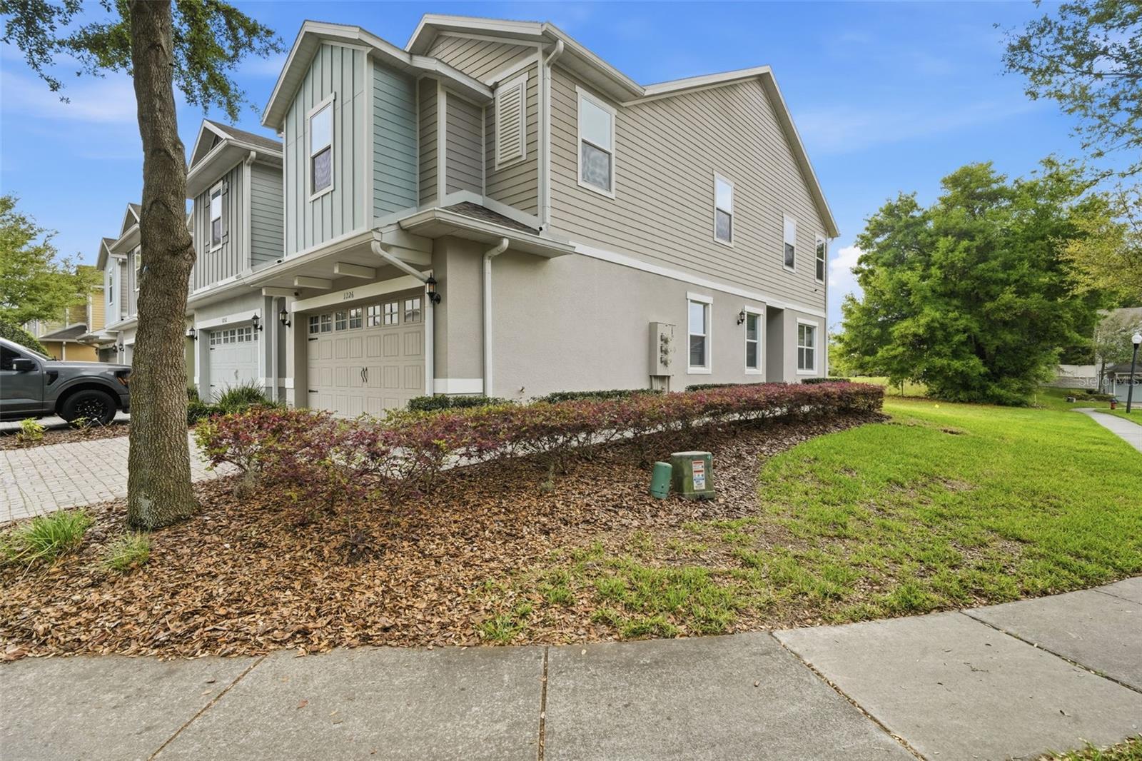 AMBERGATE - Residential