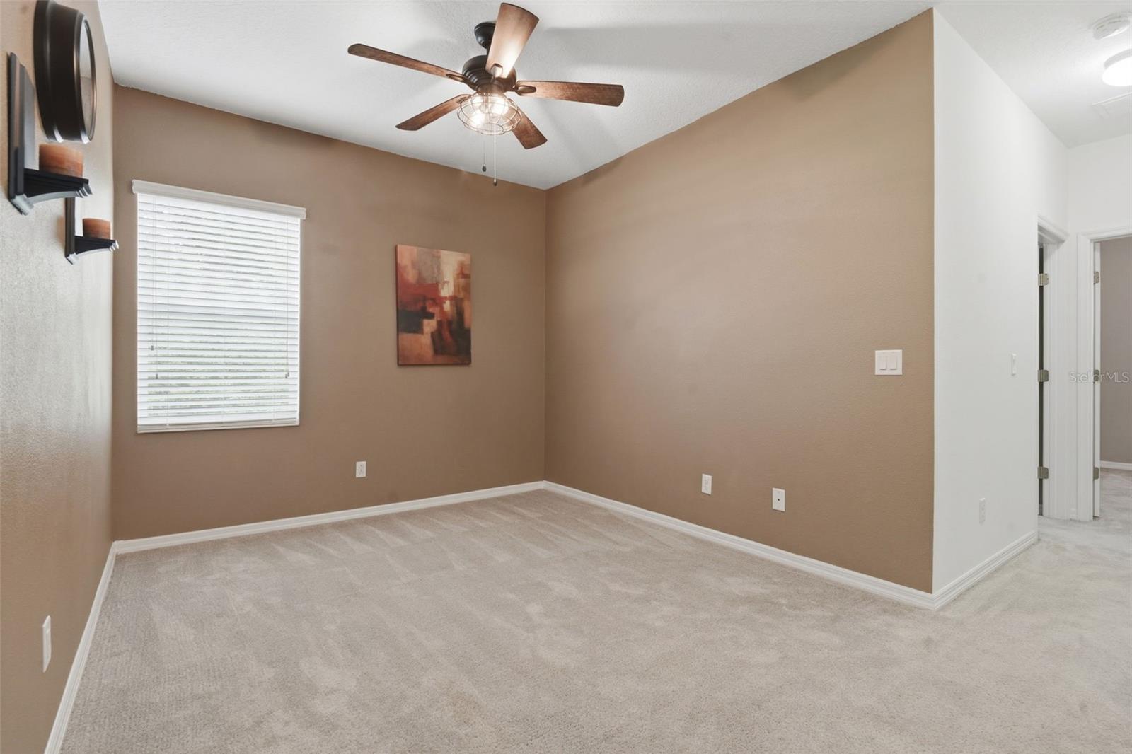 AMBERGATE - Residential