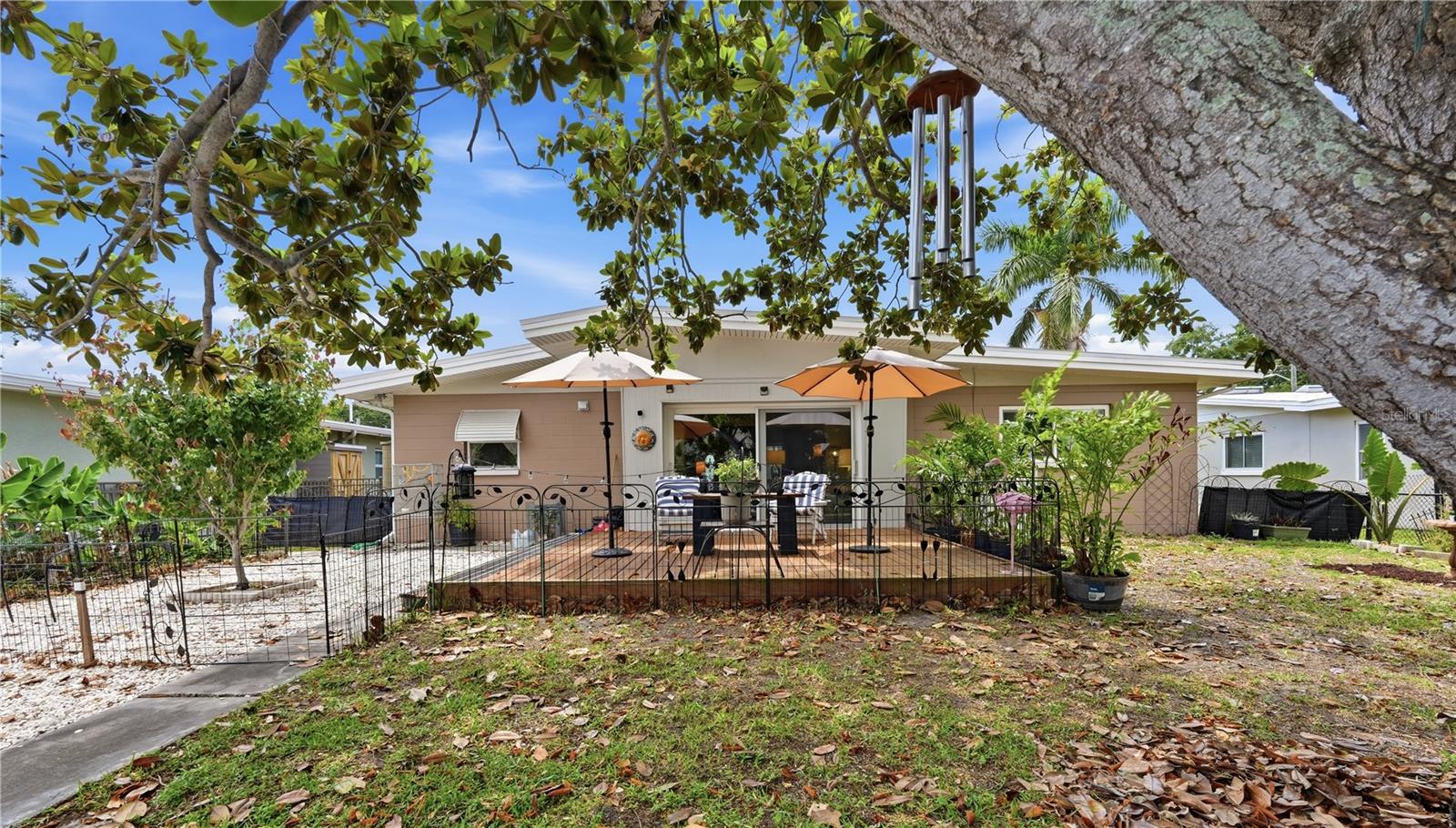 LAKE SHORE ESTATES 1ST ADD - Residential