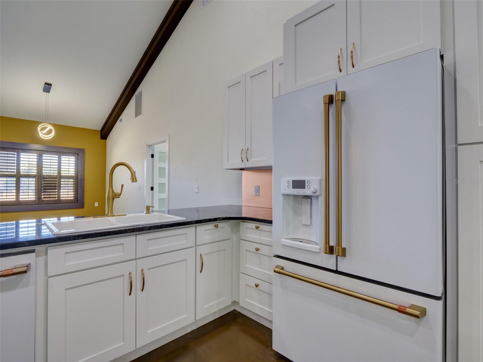 RIDGE MANOR ESTATES - Residential