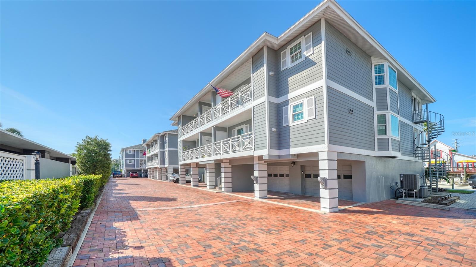 1564 STICKNEY POINT ROAD 303