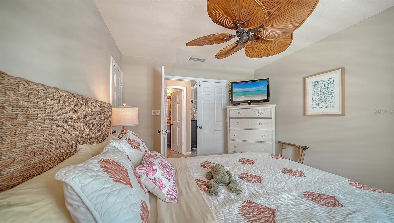 BOATYARD THE - Residential